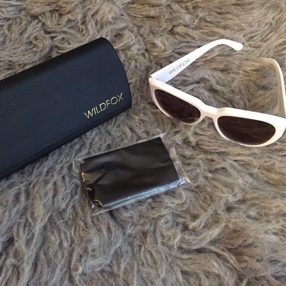 Lowest price!! Wildfox couture sunglasses