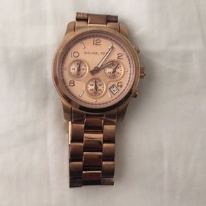Michael Kors rose gold watch!!