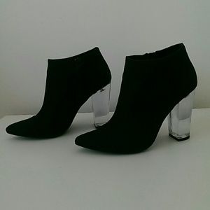 Tildon Clear Heel Snake Bootie 7