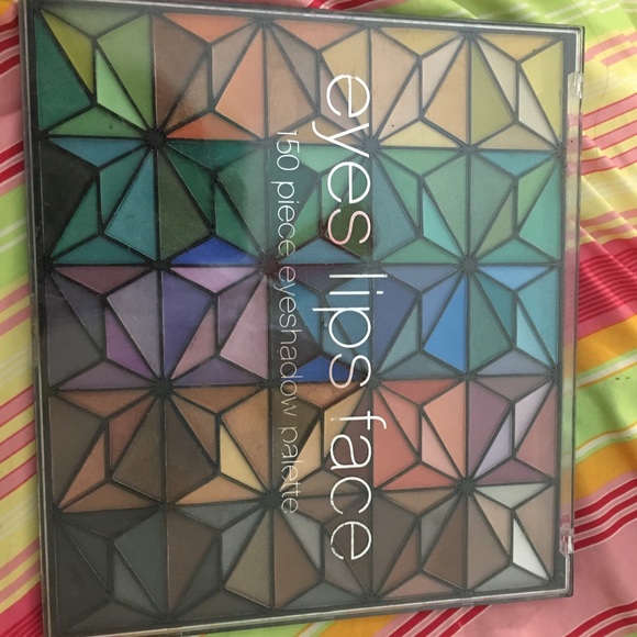 ❌FINAL SALE❌ Elf Jumbo Palette