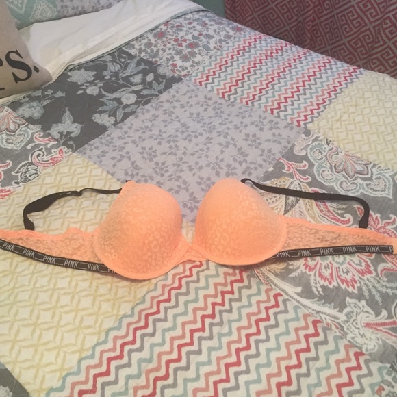 Victoria Secret Pink 36D Push-Up Bra