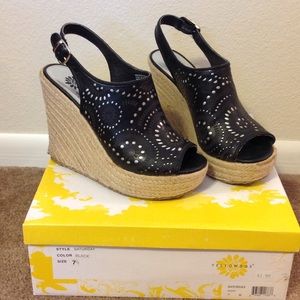 Yellowbox black/silver Wedge