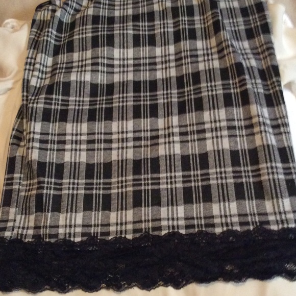 Bobeau plaid pencil skirt.