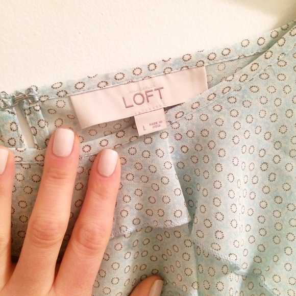 LOFT Tops - LOFT Sheer Short Sleeve Ruffle Blouse