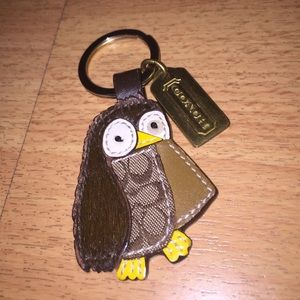 Coach small owl keychain
