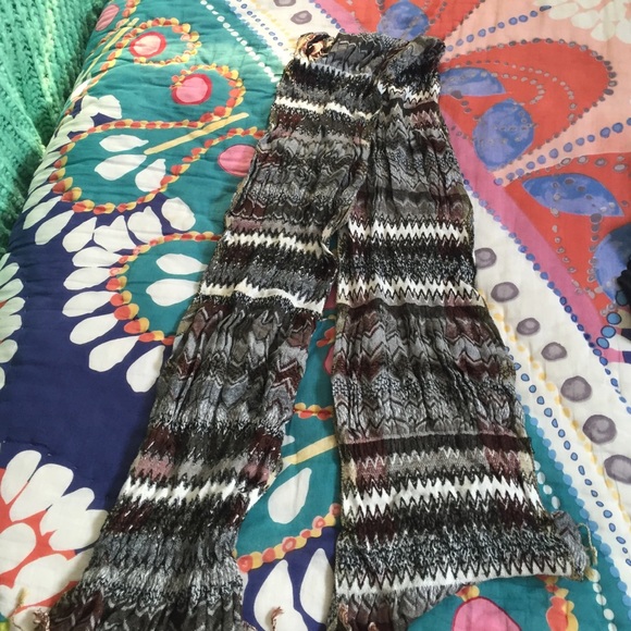 Tolani scarf - Picture 1 of 2