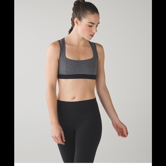 🎉FLASH SALE🎊 Lululemon - NWT - Size 4