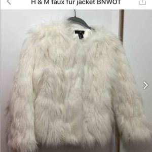 H&M BNWOT faux fur jacket eggshell