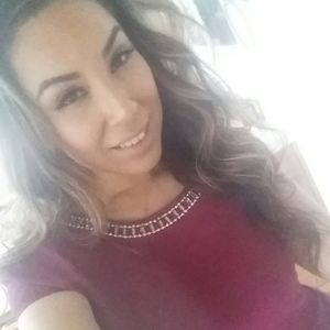 Meet your Posher, Claudia