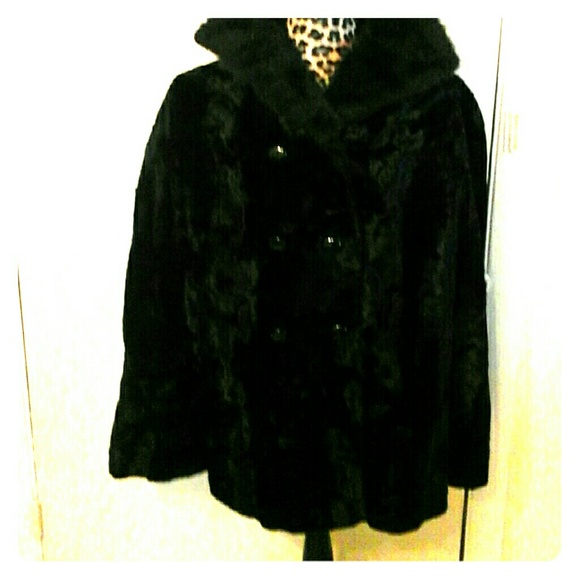 🌻NEW PRICE👏Vintage fur cape/coat circa 1950/60s