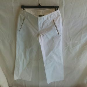 White adorable pants in great condition.