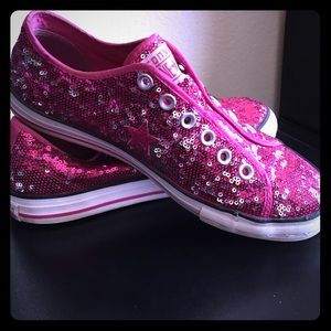 Pink Slip-On Converse