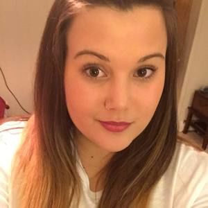 Meet your Posher, Cassandra