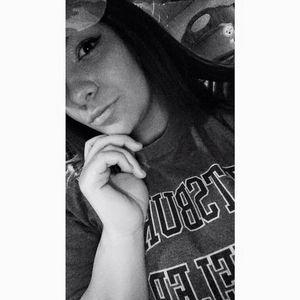 Meet your Posher, Ashlee