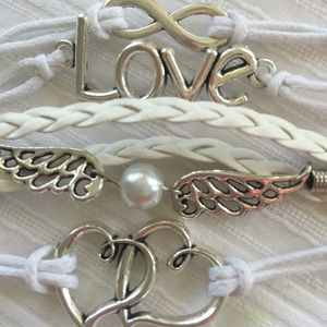 NWOT STILL IN PACKAGE BRACELET