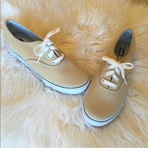 Beige Keds❤️ NWOT