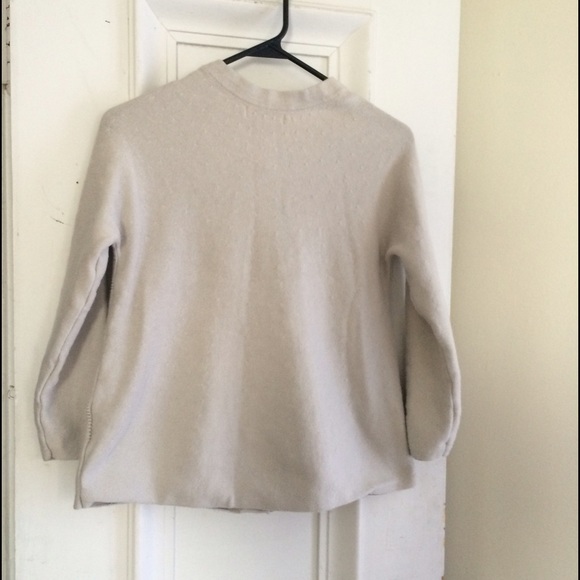 🌷sale🌷Banana Republic cream button down sweater - Picture 3 of 3