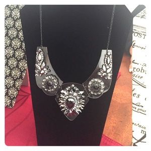 TRACI Lynn necklace