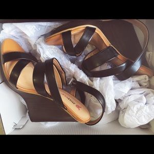 Just Fab~ Carice Strappy black wedge heels