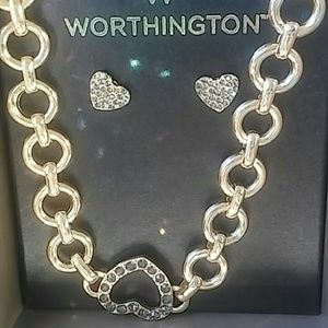 Heart Worthington necklace w/earings