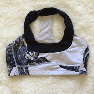 Lulu Lemon top Size 6