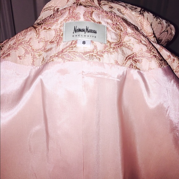 Neumann Marcus Exclusive Suit - Picture 3 of 4