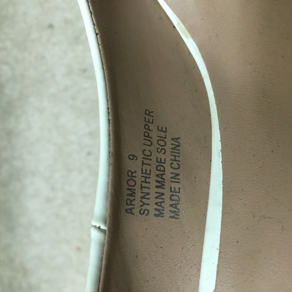 White BAKERS heels with red bottom - Picture 4 of 4