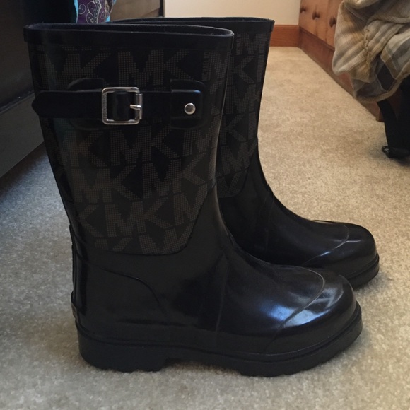 Michael Kors Rainboots