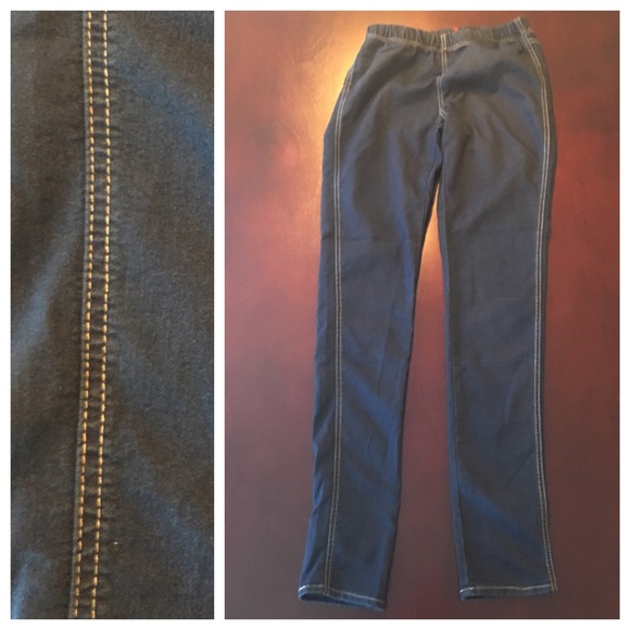 H&M dark wash jeggings leggings.