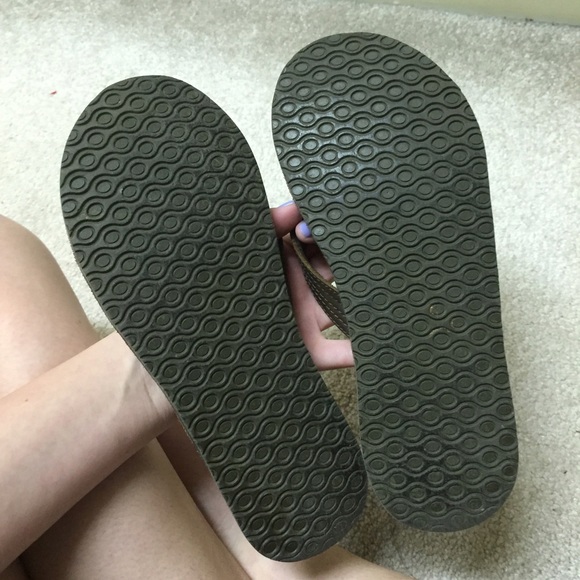 AE flip flop - Picture 2 of 3