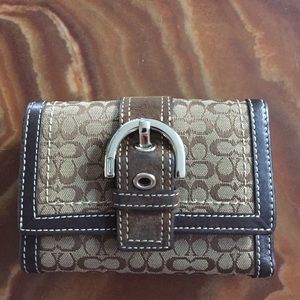 Small brown coach wallet