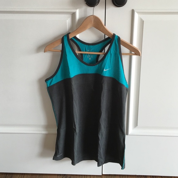 Nike dri-fit workout tank
