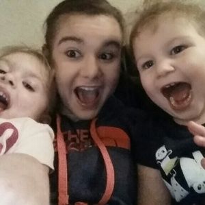 Meet your Posher, Candi