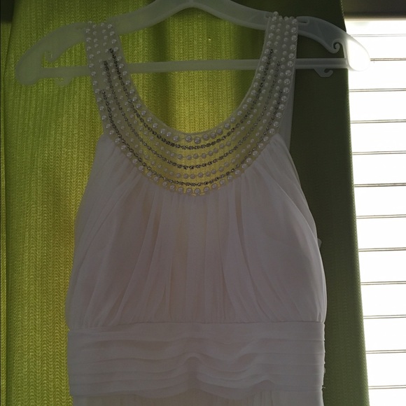 PROM DRESS - Picture 3 of 4