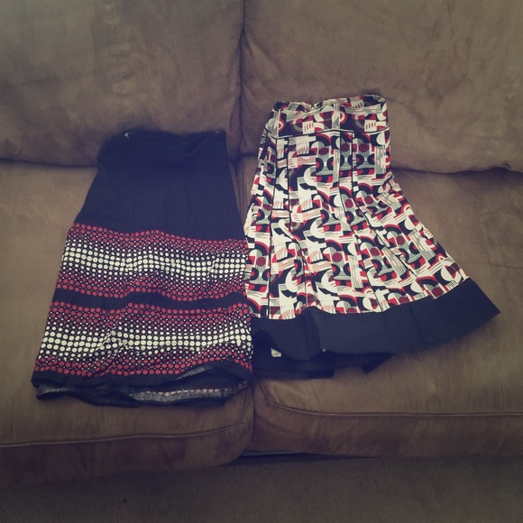 New York and Company Skirt Lot