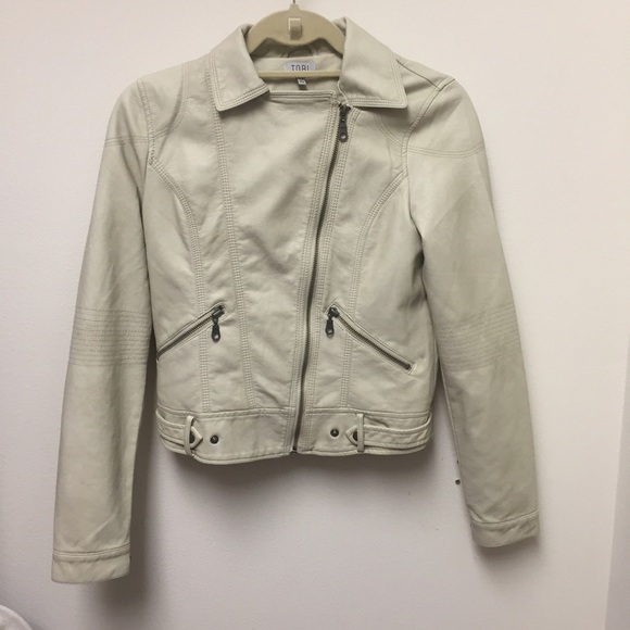 NEVER BEEN WORN Tobi lumi motercycle jacket - Picture 3 of 4