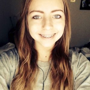 Meet your Posher, Kelli