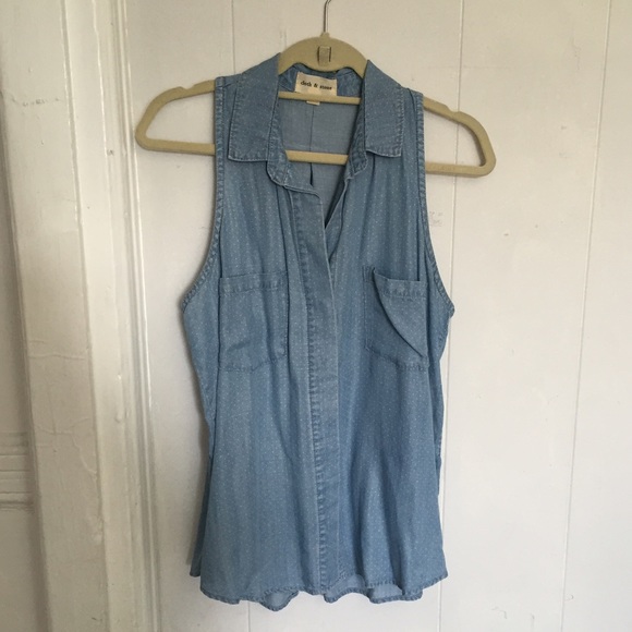 Cloth & Stone chambray tank with small polka dots