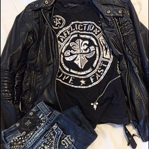 Small Black Affliction tshirt