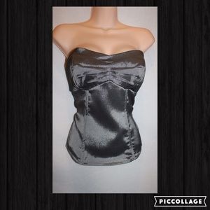 ✨NEW✨Metallic silver corset top w elastic back NWT