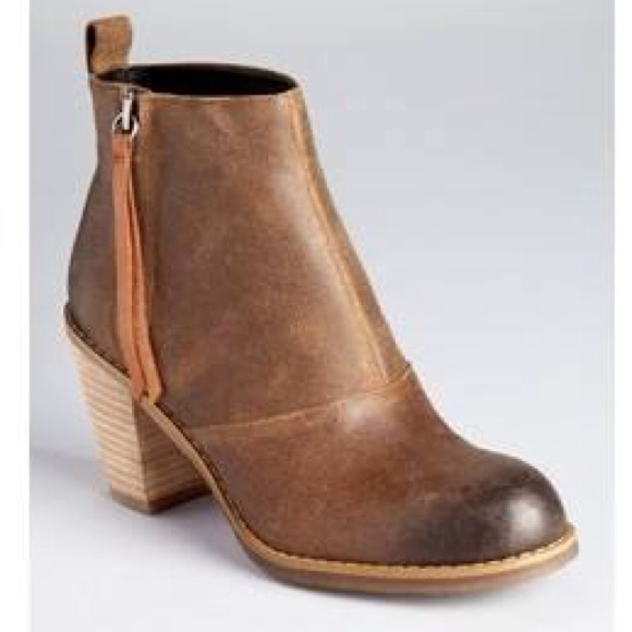 {Anthro} Dolce Vita "Joust" in Smog Brown - Picture 2 of 4