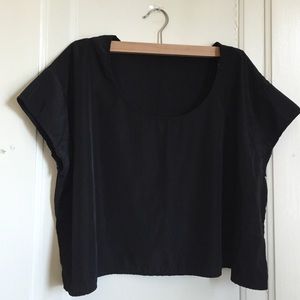 Silky crop top