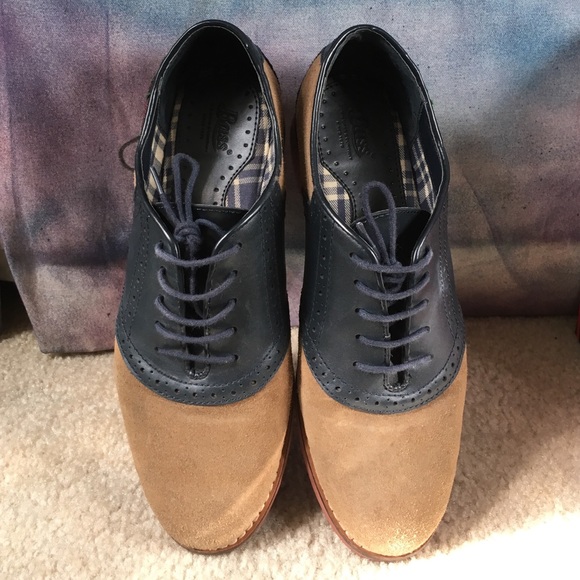 Oxford Saddle Shoes