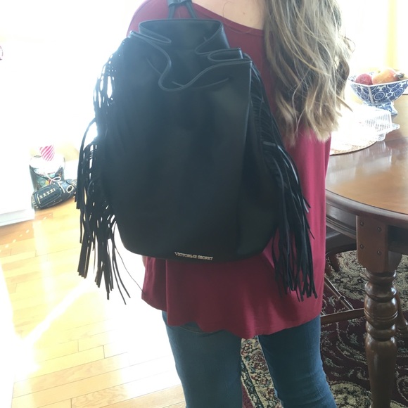 VS BLACK FRINGE DRAW STRING BACK PACK❤️