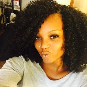 Meet your Posher, Jazmine