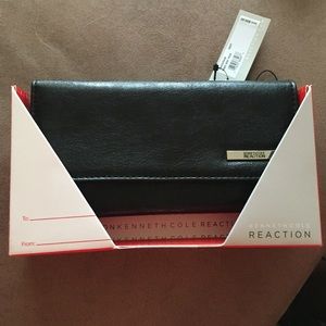 Kenneth Cole reaction wallet