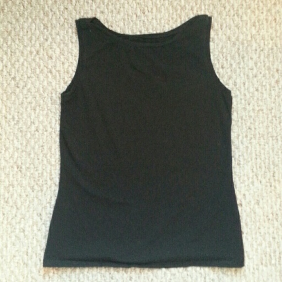 Boat neck tank