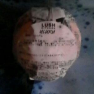 Uluru bath bomb Japan kitchen