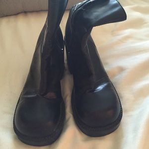 Black women's boots / booties