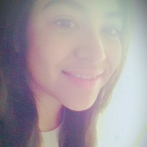 Meet your Posher, Fernanda